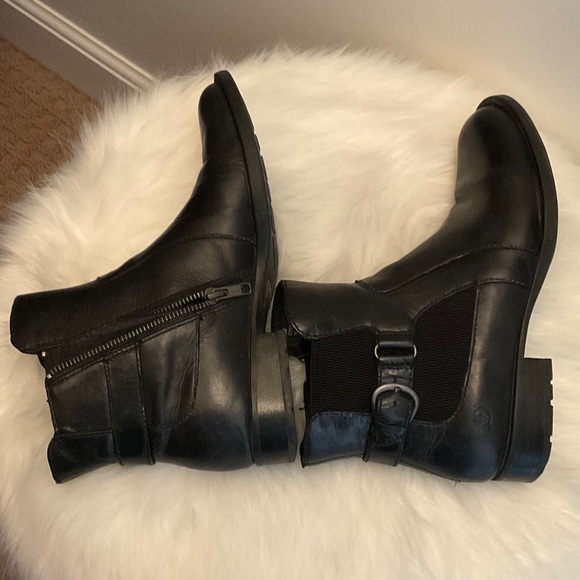 Born Boots - Picture 1 of 10
